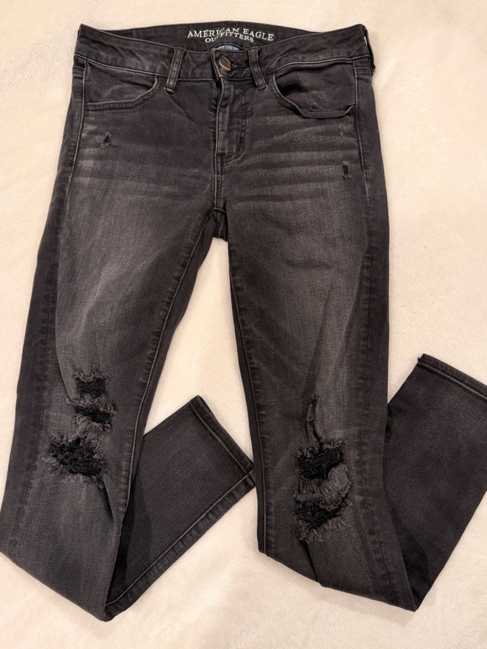 American Eagle Outfitters Women's Black Ripped Skinny Jeans - Picture 2 of 6